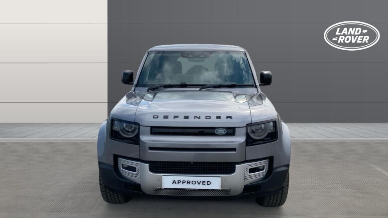 Land Rover Defender 3.0 D300 HSE 110 5dr Auto Diesel Estate